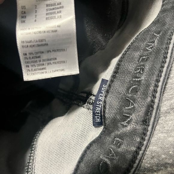 American Eagle Super Stretch Skinny Jeans - Size 2 - Picture 2 of 3